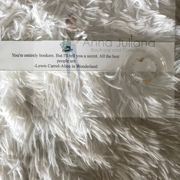 Bottom False Eyelashes - Picture 3 of 3